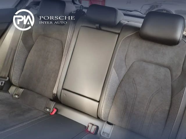 Volkswagen Golf DSG Style eHybrid