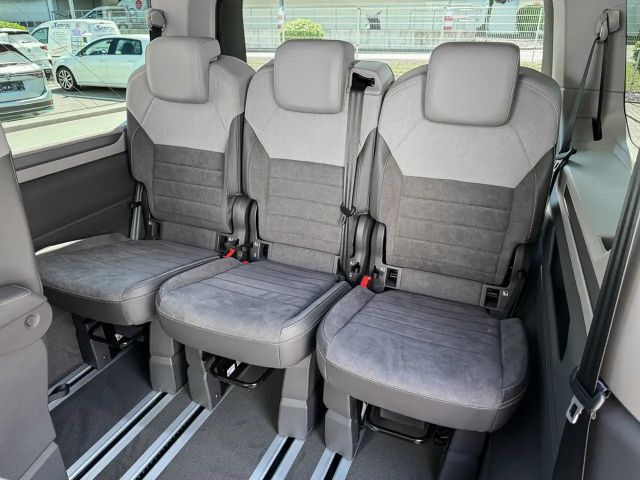 Volkswagen Multivan 2.0 TSI Lang T7