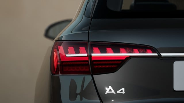 Audi A4 35 TFSI Avant S-Tronic