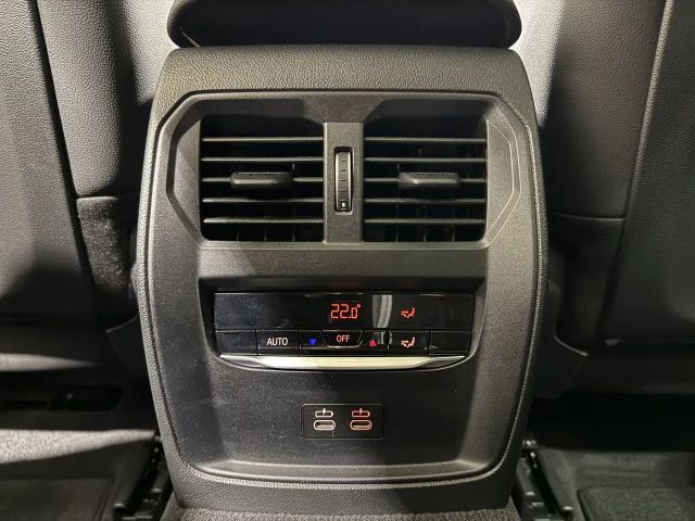 BMW 330 330d M-Sport Touring xDrive