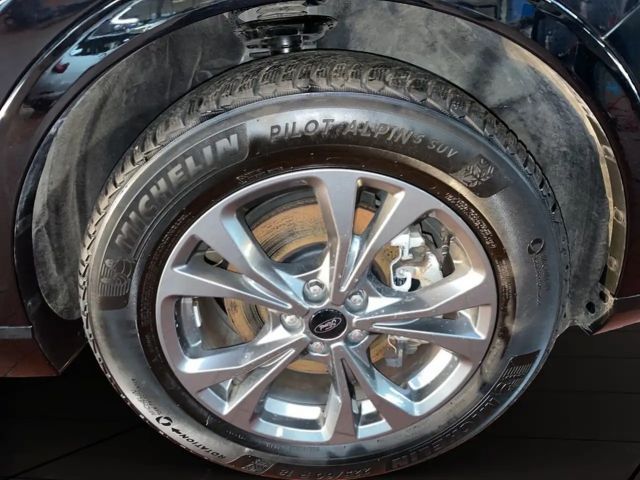 Ford Kuga Plug in Hybrid ST Line X