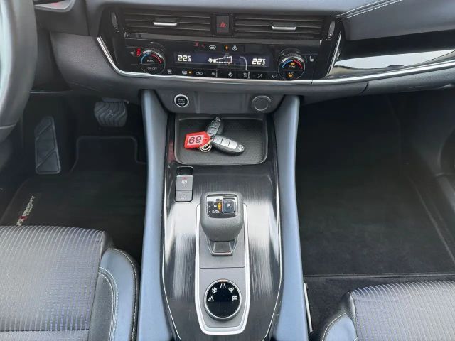 Nissan Qashqai AWD DIG-T N-Connecta