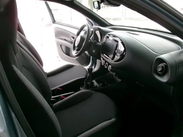 Toyota Aygo Hatchback Play VVT-i