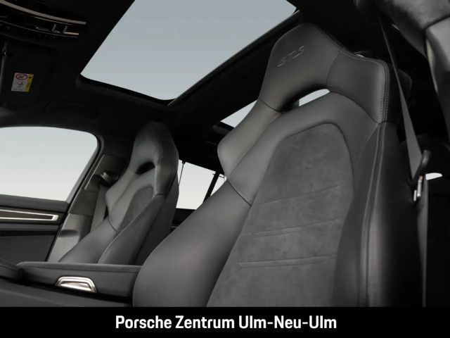 Porsche Panamera GTS Sport Turismo