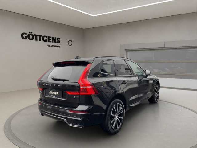 Volvo XC60 Business Dark Plus