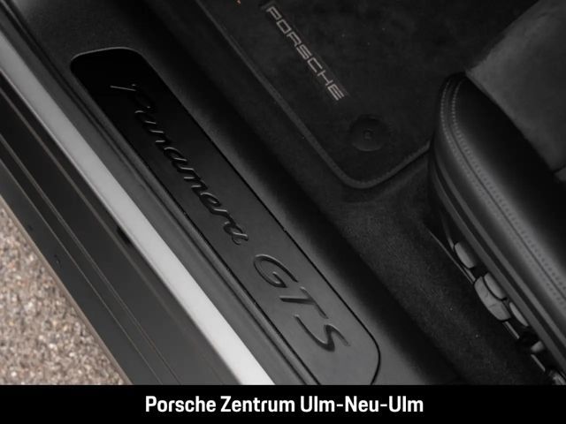 Porsche Panamera GTS Sport Turismo