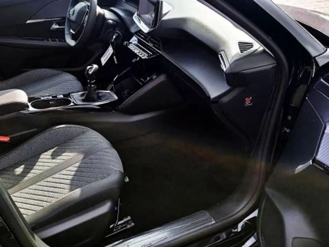 Peugeot 208 Allure Pack PureTech