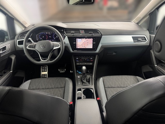 Volkswagen Touran Touran Goal Rear View Allwetter Navi 7 Sitzer