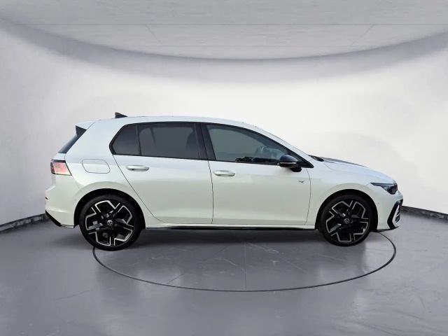 Volkswagen Golf 2.0 TDI DSG R-Line