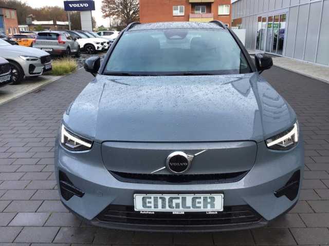 Volvo XC40 Core Recharge