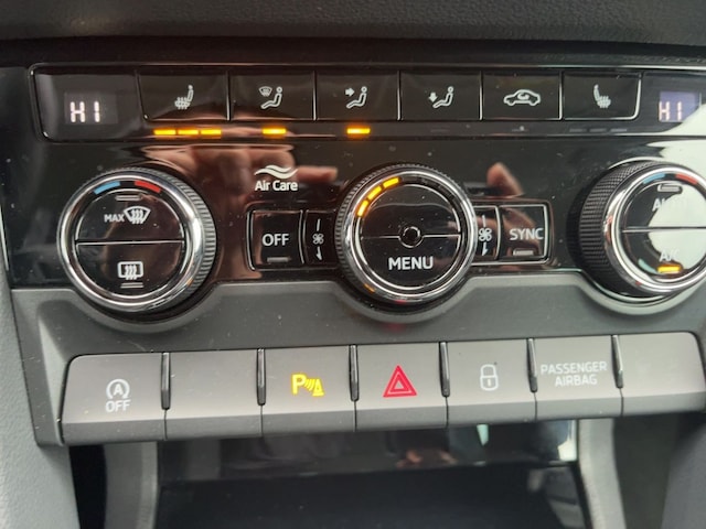 Skoda Karoq 1.5 TSI Selection