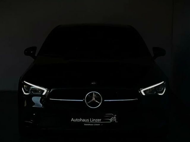 Mercedes-Benz CLA 250 CLA 250 e Coupé