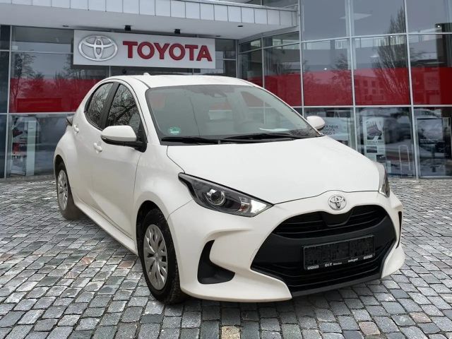 Toyota Yaris 1.0 VVT-i Comfort Hatchback