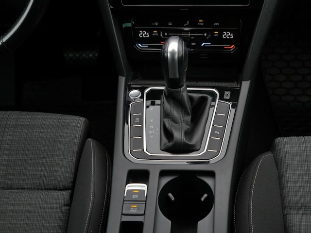 Volkswagen Passat 1.5 TSI Business Variant