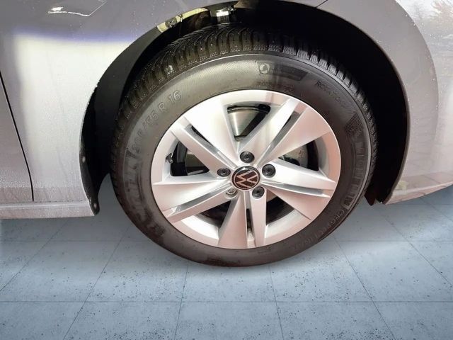 Volkswagen Golf 1.5 TSI Life Variant