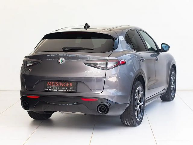 Alfa Romeo Stelvio AT8 Q4 Veloce