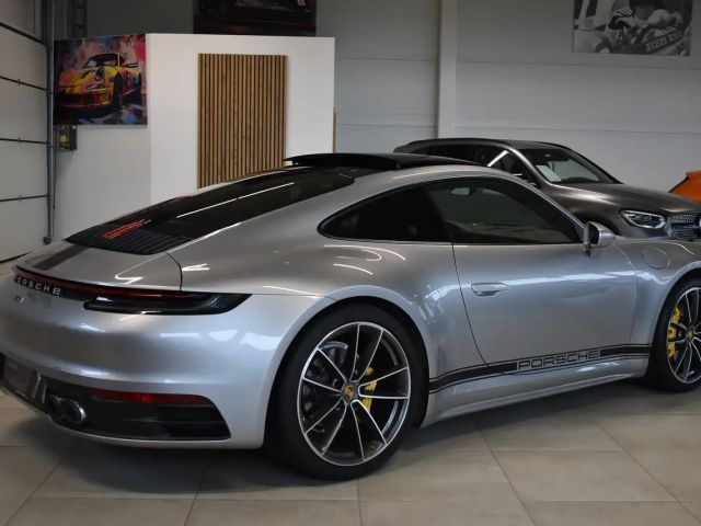 Porsche 911 Carrera Coupé