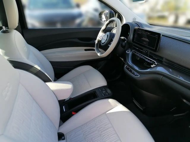 Fiat 500e La Prima by Bocelli