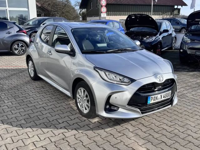 Toyota Yaris - 1,5 l. 116 Teamplayer + Comf + Safety