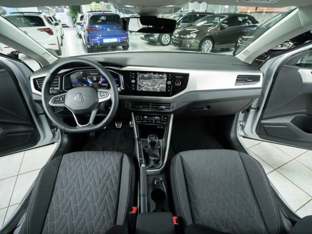 Volkswagen Taigo Move TSI 6-Gang NAVI RFK GJR