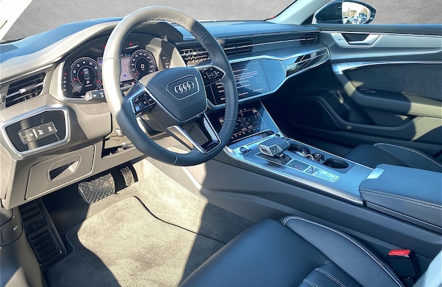 Audi A6 45 TFSI Quattro S-Tronic Sedan