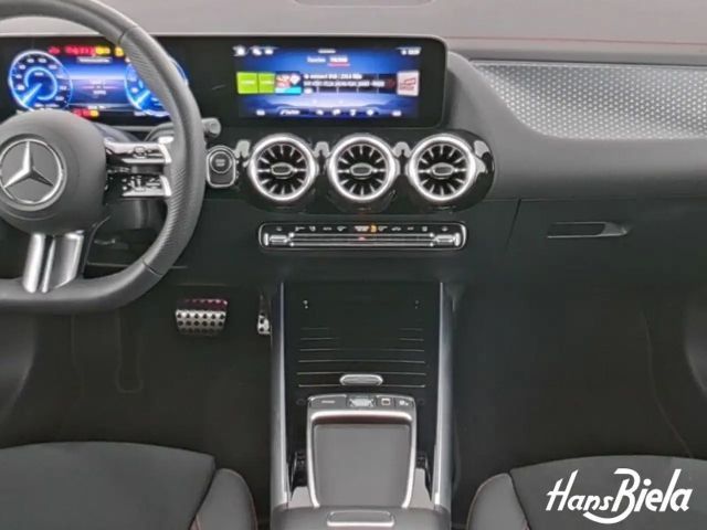 Mercedes-Benz EQA 350 4MATIC AMG Line