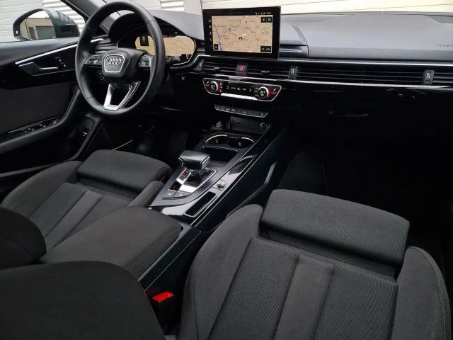 Audi A4 35 TDI Avant S-Line