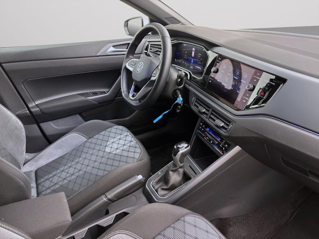 Volkswagen Polo 1.0 TSI DSG IQ.Drive R-Line