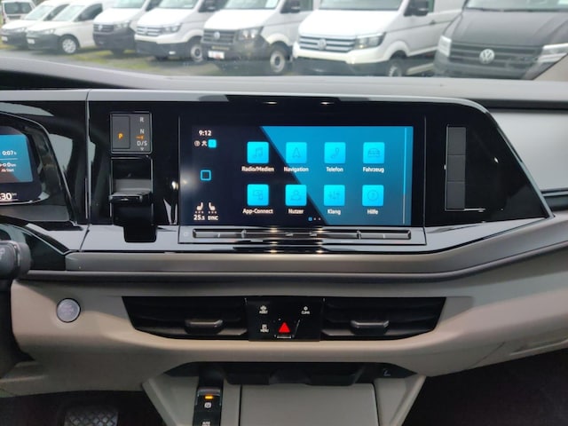 Volkswagen Multivan 2.0 TDI DSG Lang T7