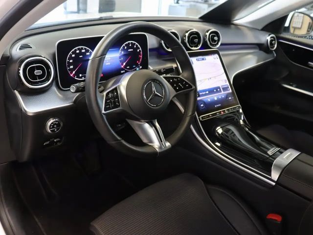 Mercedes-Benz C 180 AVANTGARDE Sedan