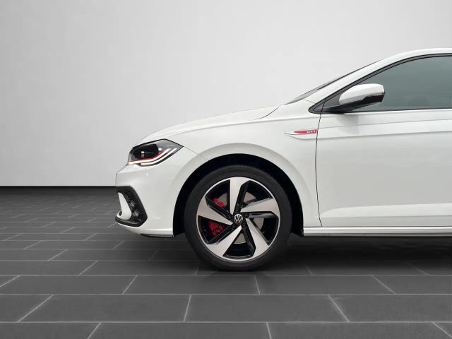 Volkswagen Polo 2.0 TSI DSG GTI