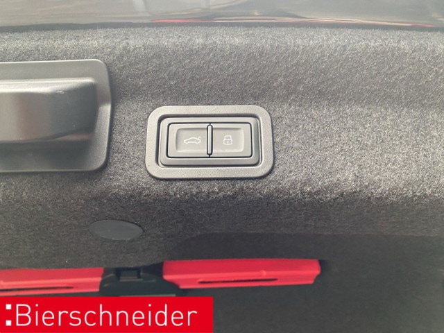 Audi S6 Quattro Sedan