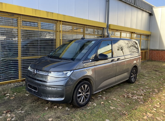 Volkswagen Multivan 2.0 TDI DSG Lang Style T7