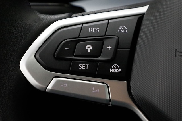 Volkswagen Golf 1.5 TSI Variant