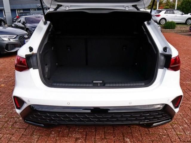 Audi A3 35 TFSI S-Line Sedan