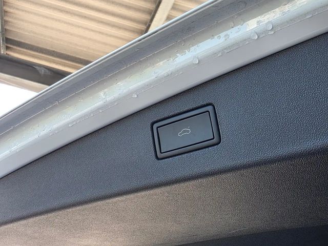 Volkswagen Tiguan 1.5 eTSI DSG R-Line