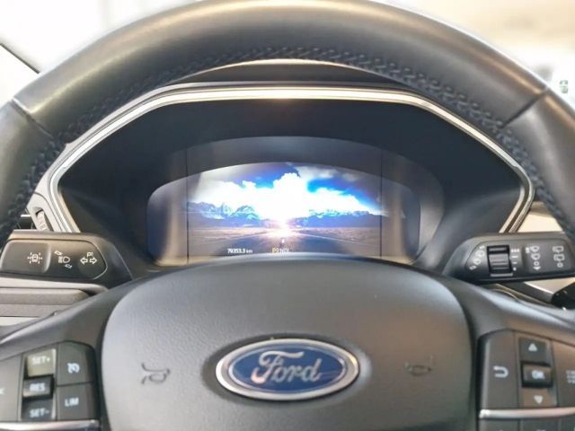 Ford Kuga Plug in Hybrid Titanium