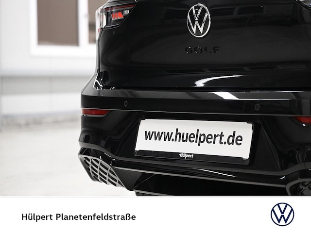 Volkswagen Golf 1.5 eTSI Golf VIII R-Line