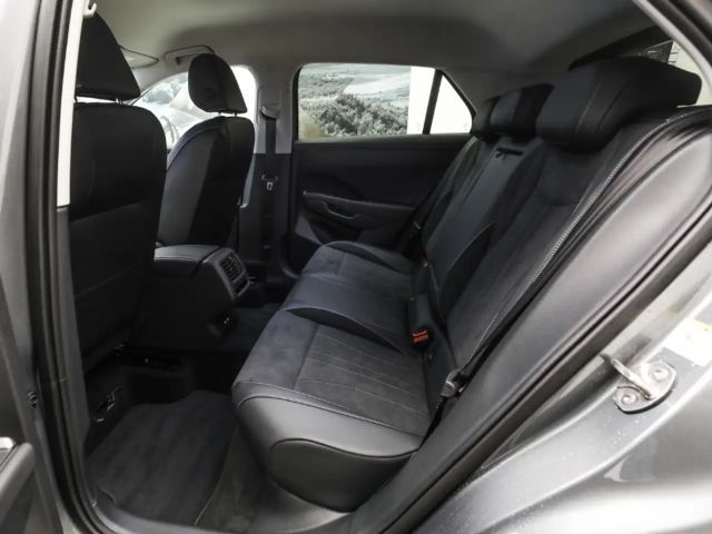 Volkswagen T-Roc 1.5 eTSI DSG Style