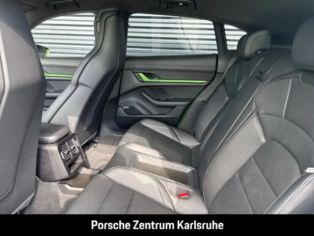 Porsche Taycan GTS Sport Turismo