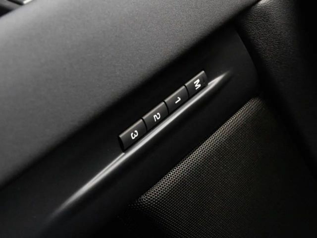 Land Rover Range Rover Evoque D200 Dynamic SE