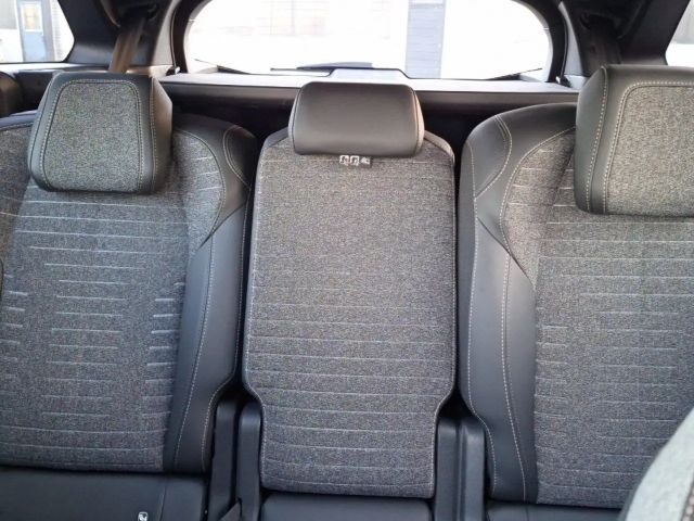 Peugeot 5008 Allure Pack Hybrid