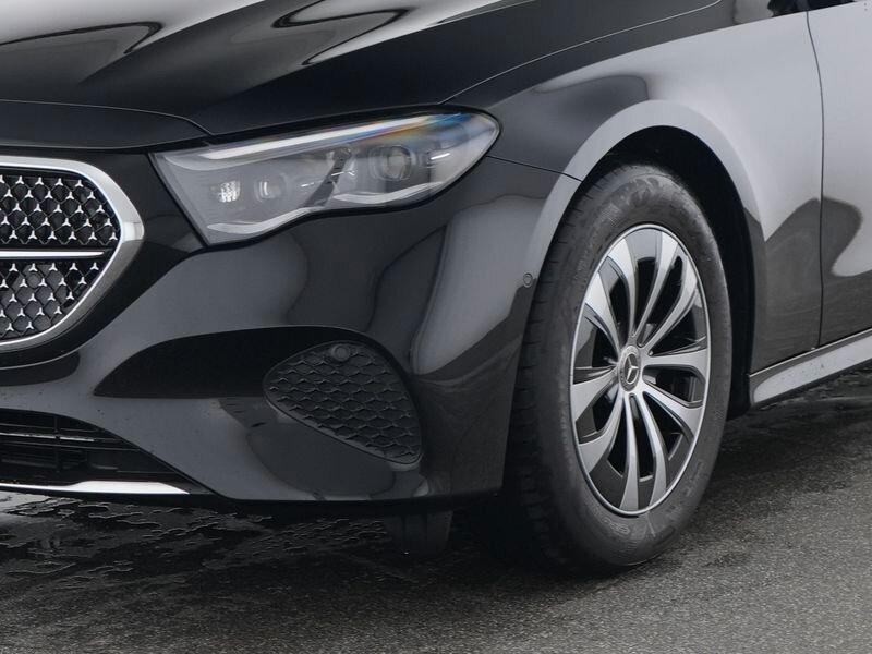 Mercedes-Benz E 200 AVANTGARDE Estate