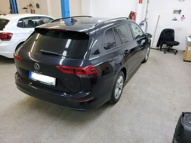 Volkswagen Golf 1.5 TSI Life Variant