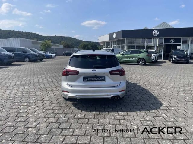 Ford Focus ST Line Wagon