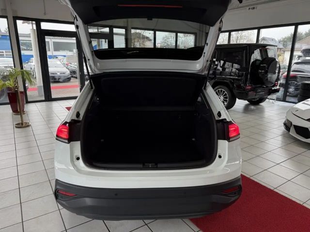 Volkswagen Taigo 1.0 TSI DSG Life