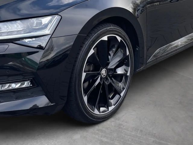Skoda Superb 2.0 TSI 4x4 Combi Sportline