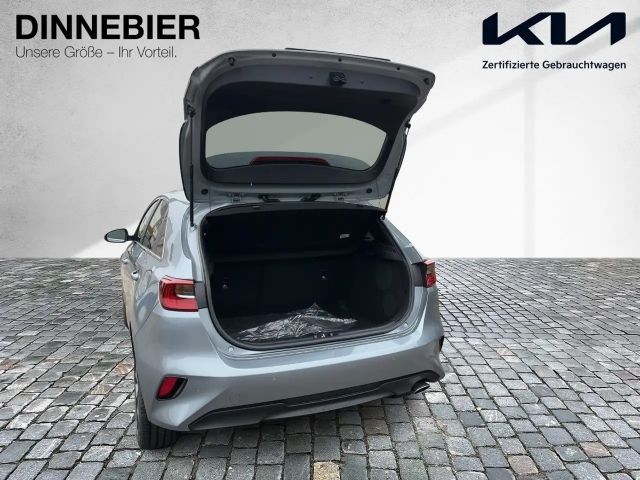 Kia Ceed CEED Ultimate Edition 1.5T LED+Kamera+Navi