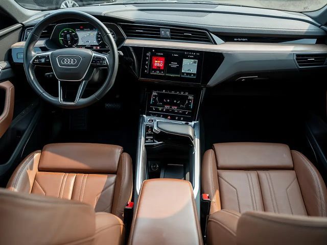 Audi Q8 e-tron 55 Quattro