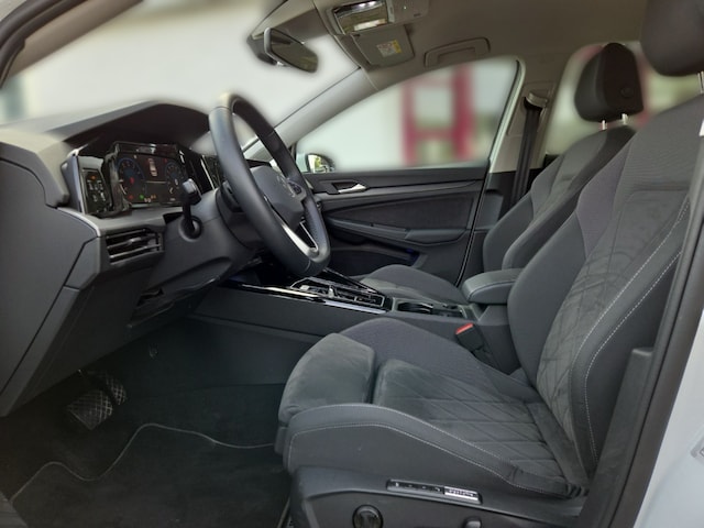 Volkswagen Golf 1.5 eTSI DSG Golf VIII